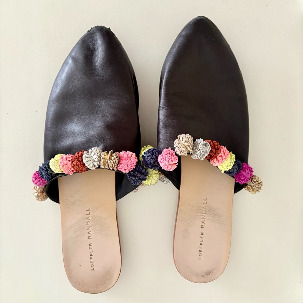 Loeffler Randall Winnie Pom Pom Mules 💚🎀🌸